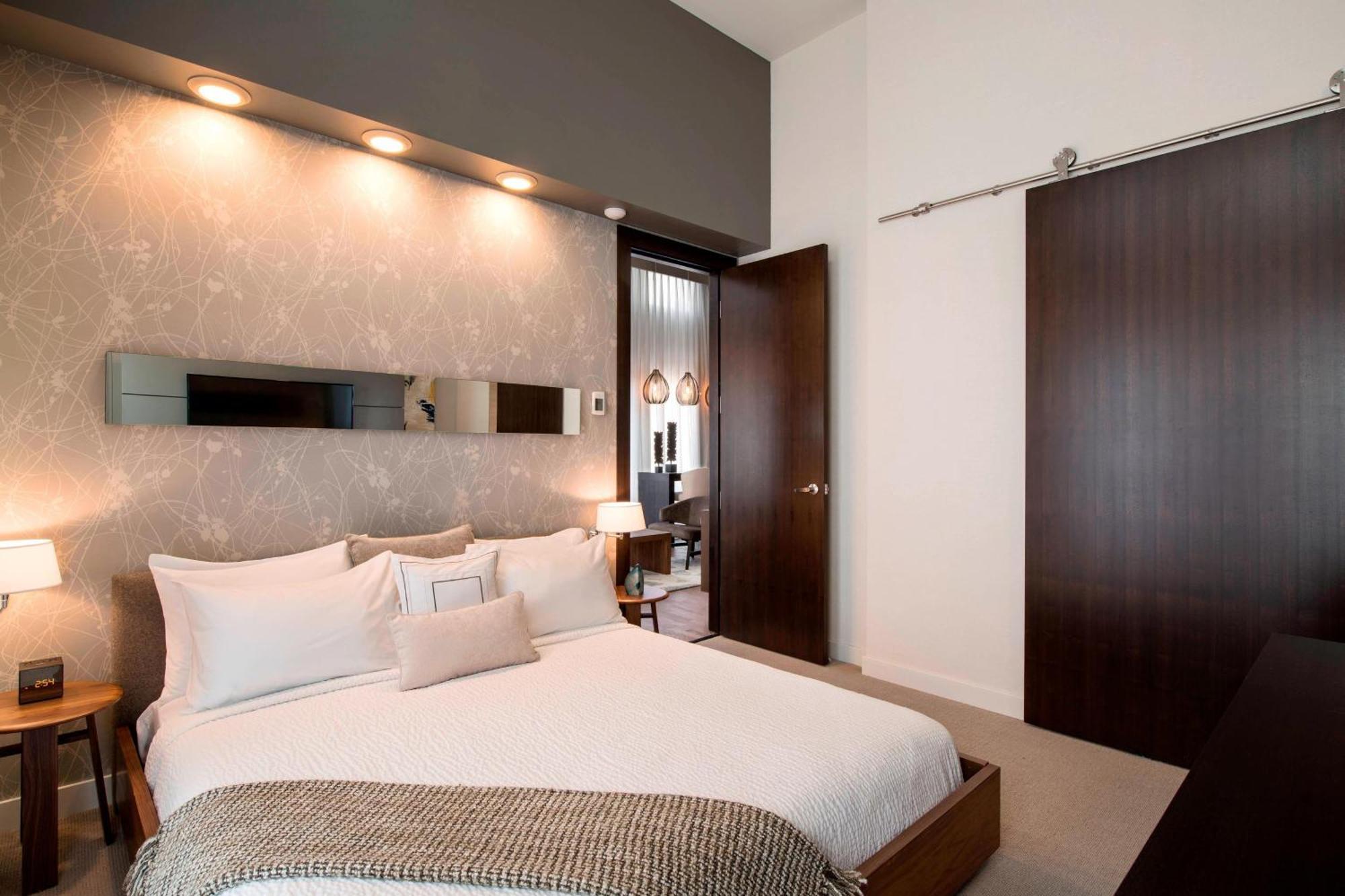 Hotel Courtyard By Marriott Calgary South Extérieur photo